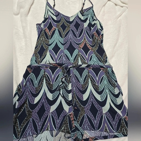 Chelsea28 Colorful Geometric Print Romper w/ Pockets, Vented/Wrap Back, EUC! - Picture 6 of 14